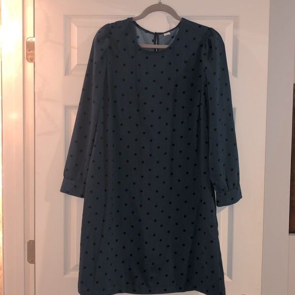 Size L Old Navy green with black polka dot dress Size L Old Navy green with black polka dot dress